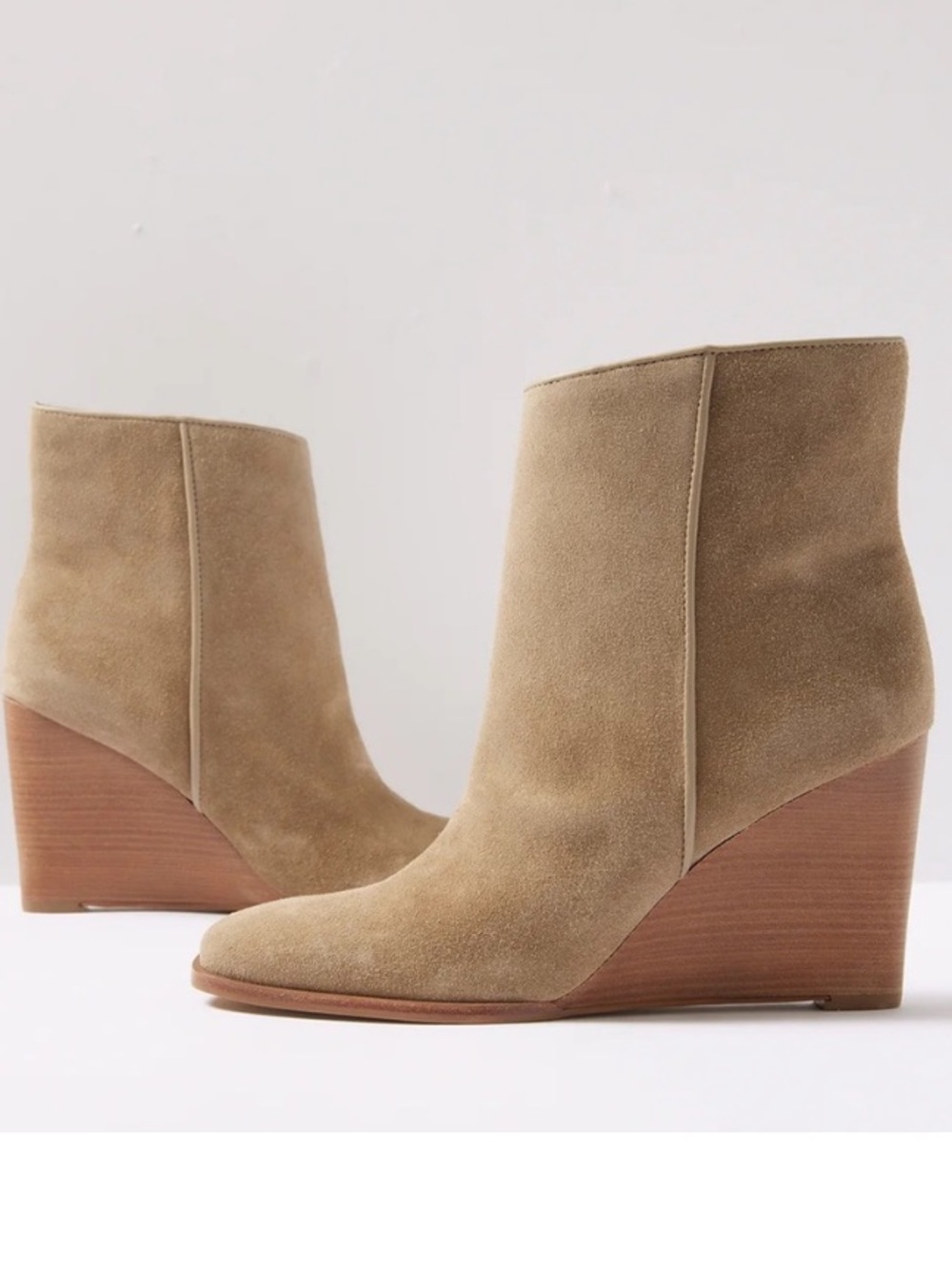 Dolce Vita Susann Wedge Heel Ankle Boot in Almond Suede Square Toe, size 8.5